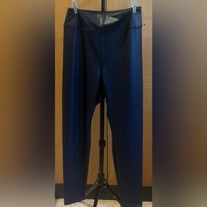 Black, Size Large, Offline by Aerie Real Luxe Faux Leather Leggings.  Never Worn